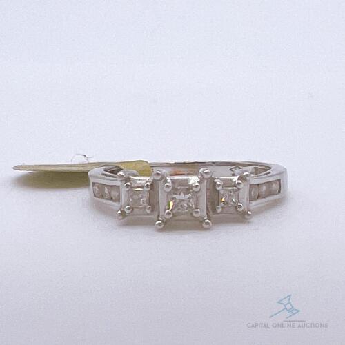 14kt White Gold & Diamond Engagement Ring