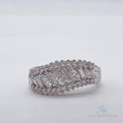 18kt White Gold & Diamond Band Ring