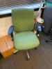 Green task chair - 4