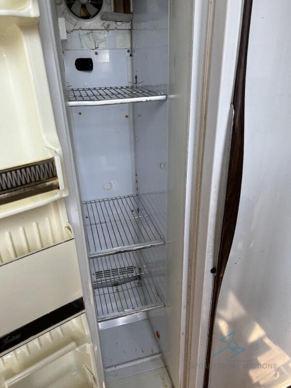 GE Side by side Refrigerator