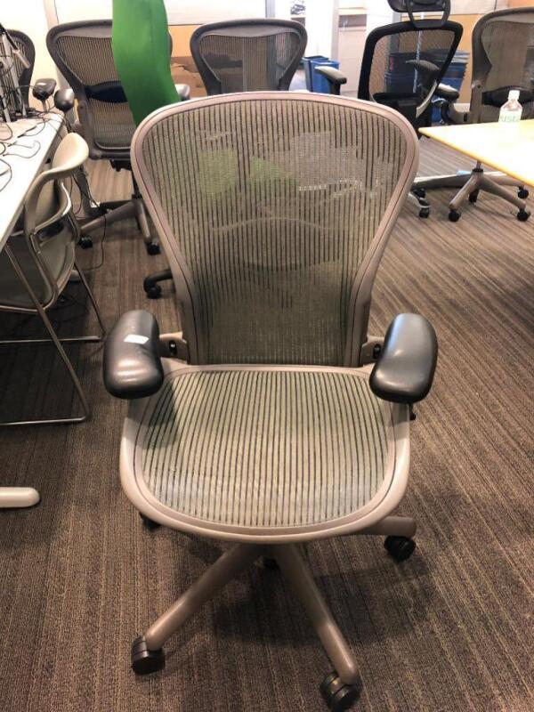 Herman Miller Aeron Chair