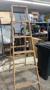 6ft Wooden Ladder