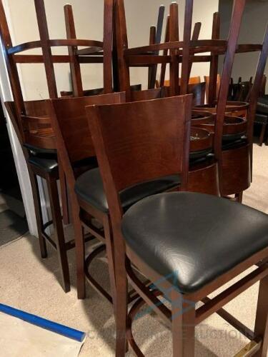 10 New Bar Chairs