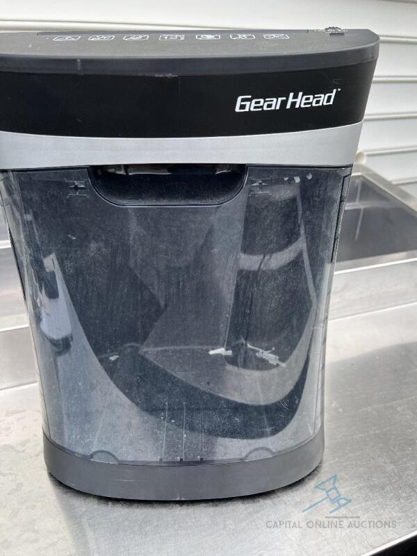 Gear Head Paper Shredder