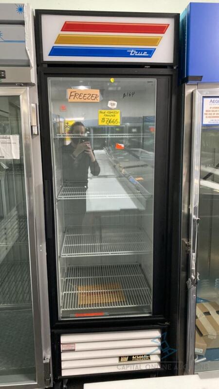 True - General Foodservice Freezer Merchandiser (New/Floor Model)