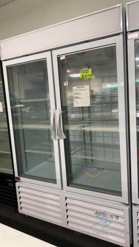 Beverage Air Freezer Merchandiser (New/Floor Model)