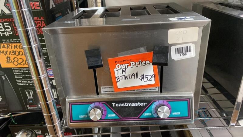 Toastmaster Toaster, Pop-Up (New/Floor Model)