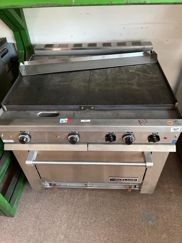 Garland US Range Range/Oven (New/Floor Model)