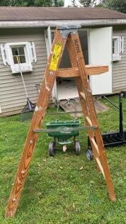 6 ft Ladder