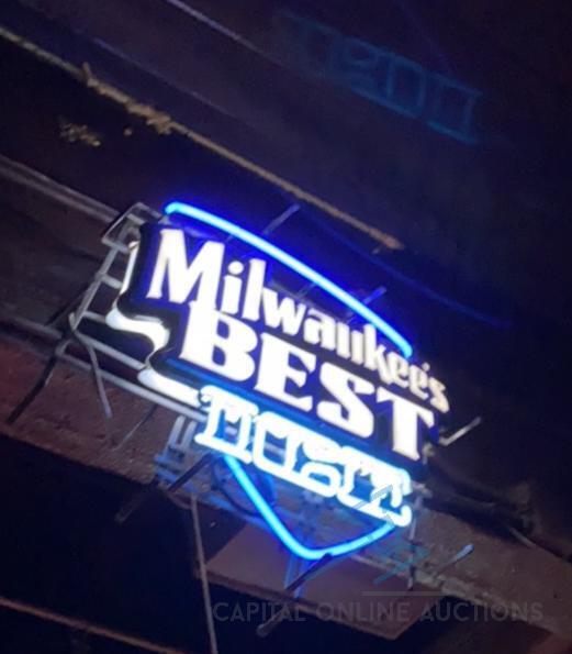 Milwaukee's Best Neon Sign