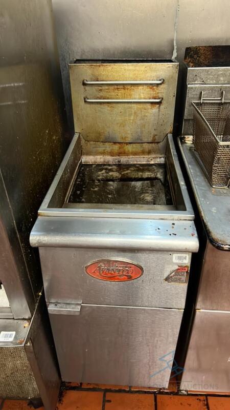 Avantco gas fryer