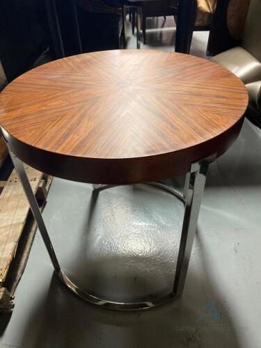 2 Round Coffee Tables