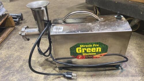 Miracle Pro Green Machine Juicer