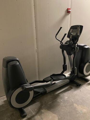 Life Fitness Elliptical