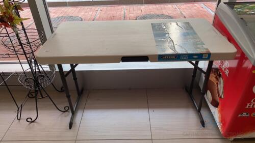 Lifetime Folding Table