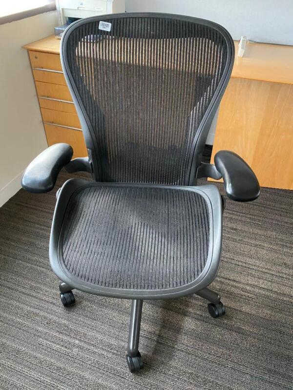 Herman Miller Aeron Chair