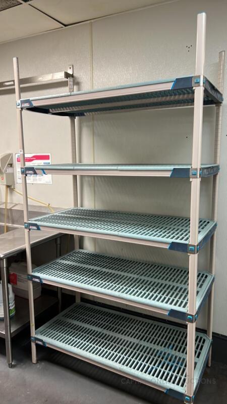 Metro Max shelving unit