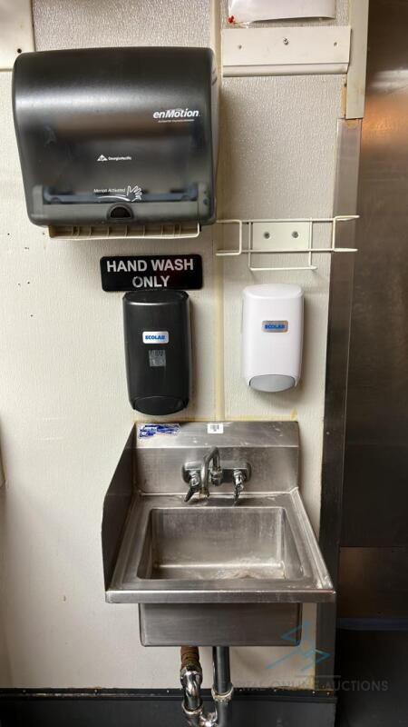 Hand wash station