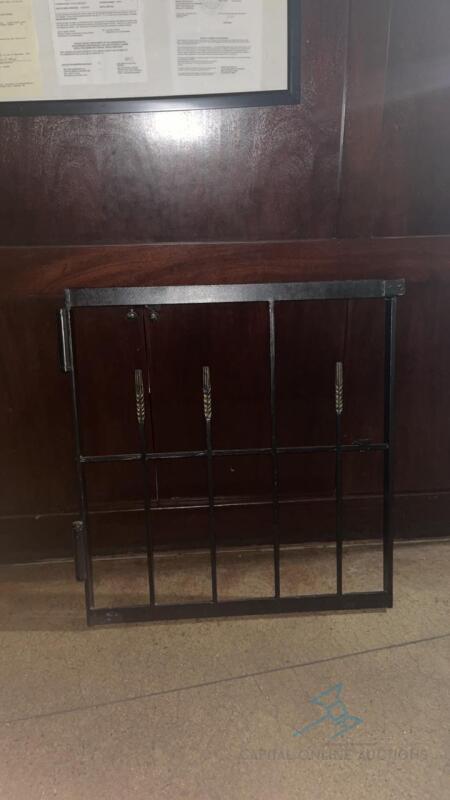 4 metal gates