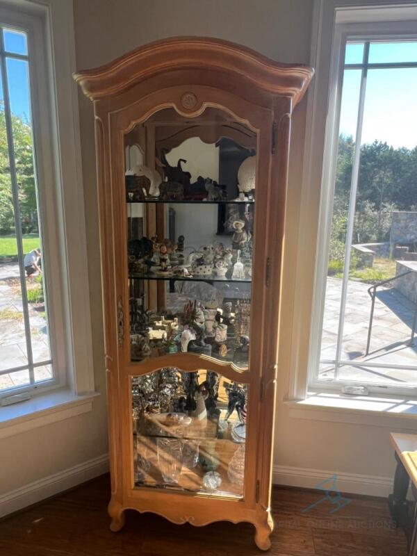 Ethan Allen Country French Curio Cabinet