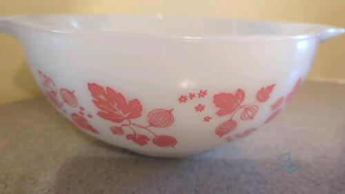 Pink Vintage Pyrex