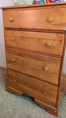 Maple Chest of Drawers