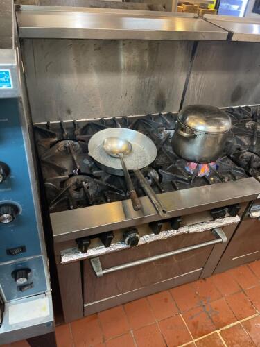 Gas Powered Range Oven