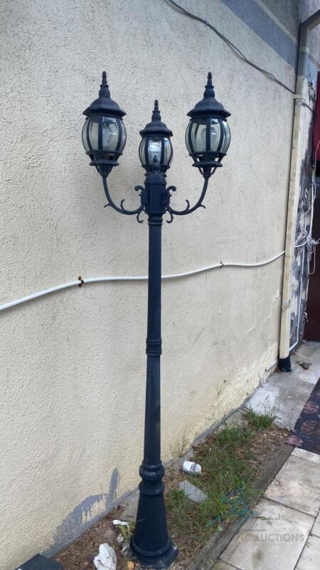 (10) Outdoor Light Posts