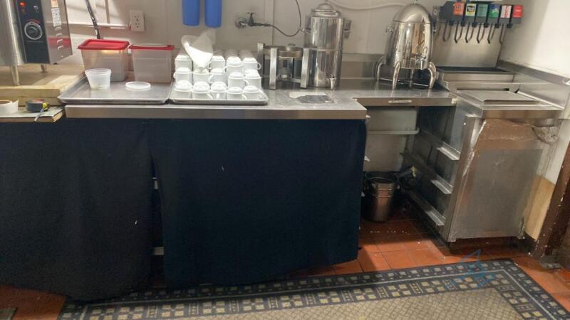 Stainless Steel Counter with Ice Bin