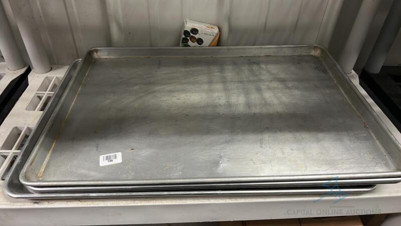 (4) Baking Sheets