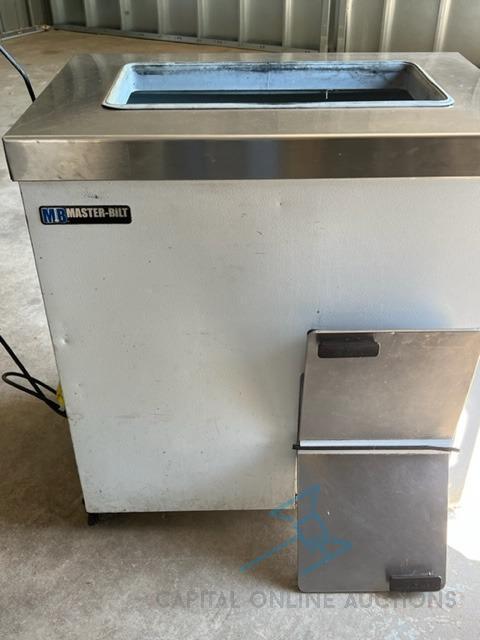 Master-Bilt Ice Cream Dipping Cabinet