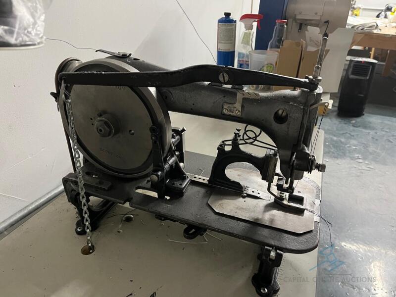 Singer 2 Inch Box Stitch Machine