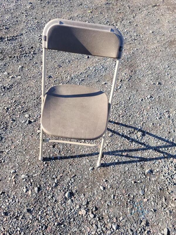 (50) Brown Samonite folding chairs