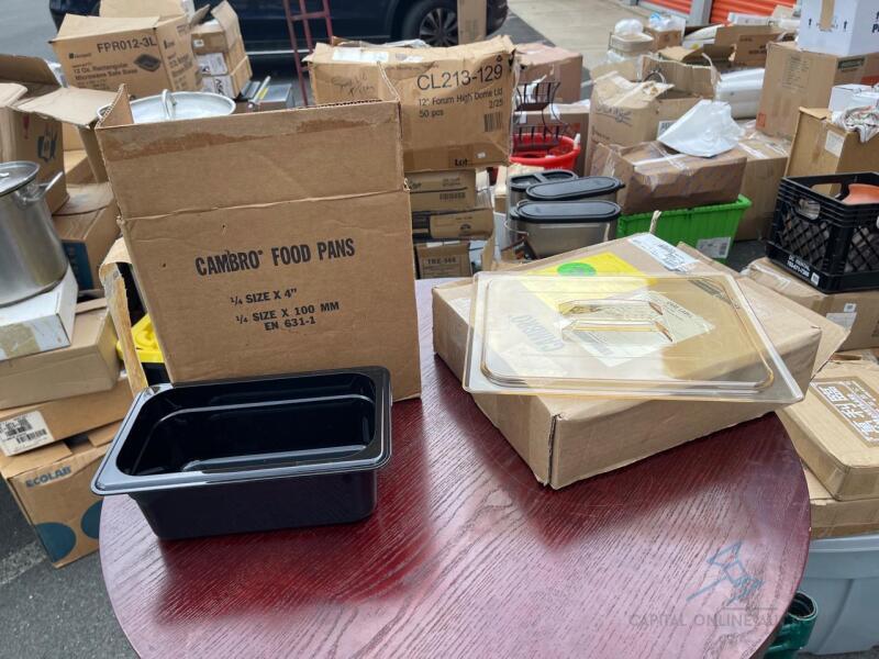 6 Cambro Pans and Lids