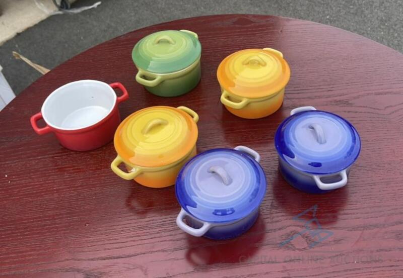 6 Ceramic Serving Pots