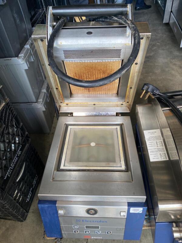 Electrolux Panini Machine