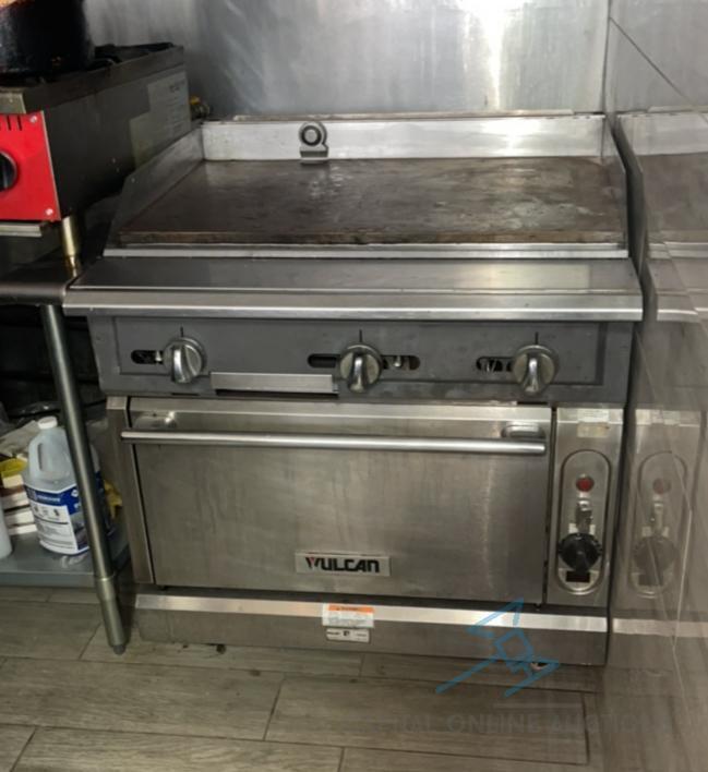 Vulcan Oven with Flat Top Grill