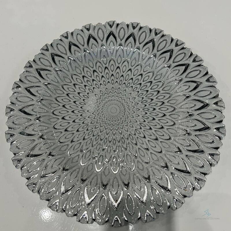 (219) Silver opal charger plate