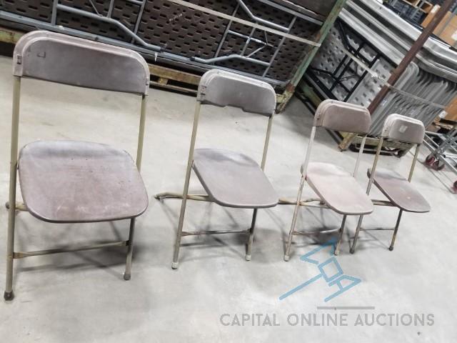 (100) Brown Folding Chairs