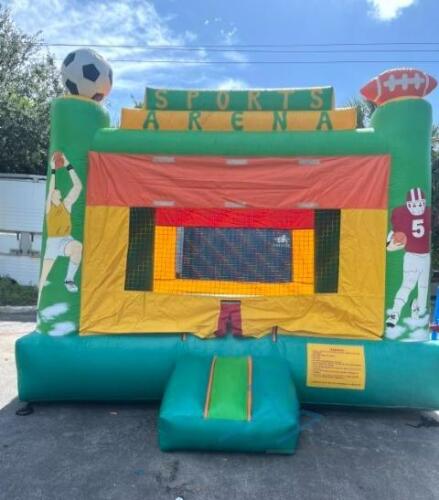 SPORTS ARENA BOUNCE HOUSE