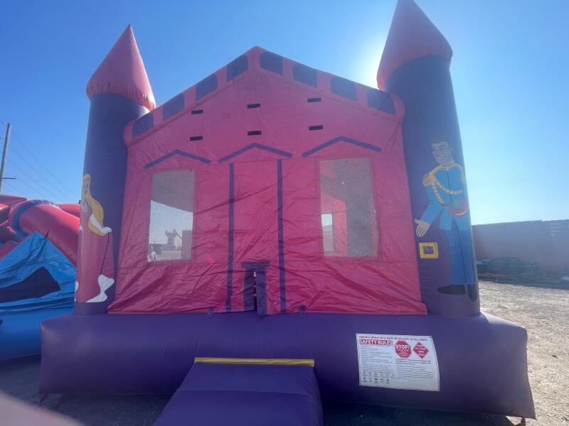 Castle Bounce House 4