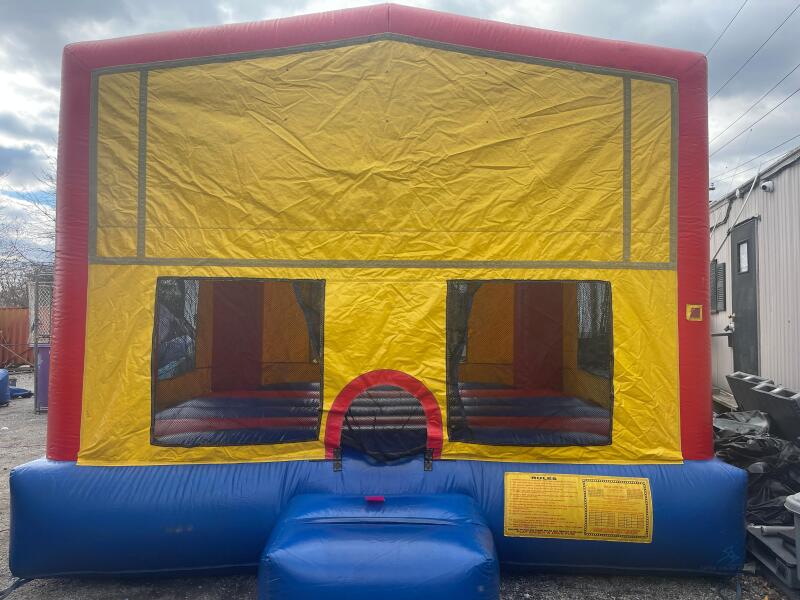 BOUNCE HOUSE 1