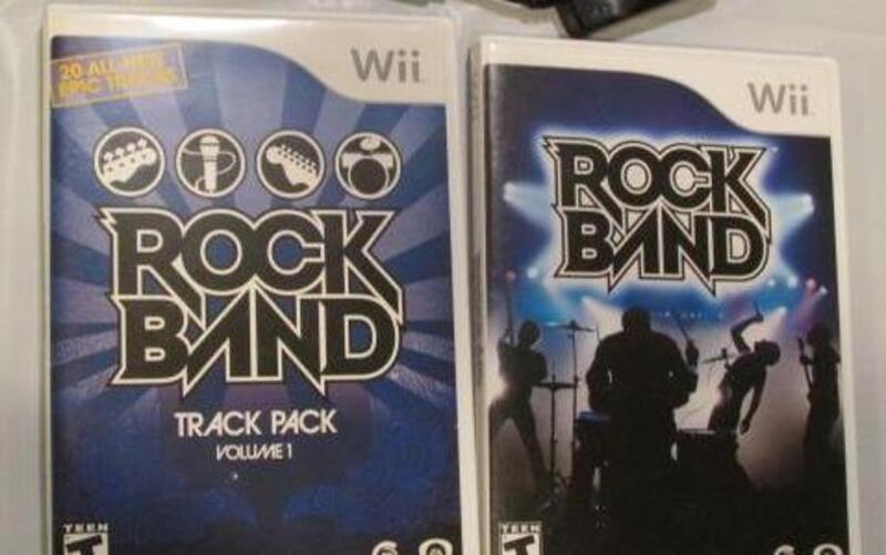 Wii games 2 x ROCK BAND, 2006, 2008 release one bid price for entire lot