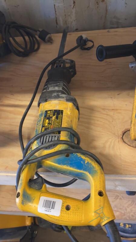 DeWalt Reciprocating Saw