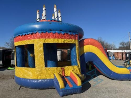 CAKE BOUNCE & SLIDE