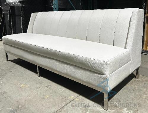 10 white sofas with arms