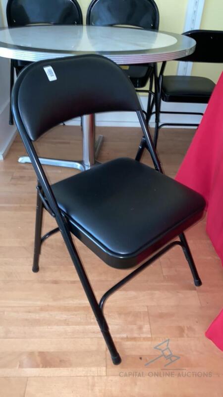 20 Black Folding Chairs