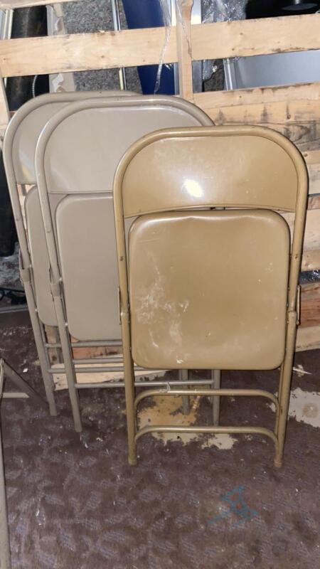 4 Brown Folding Chairs