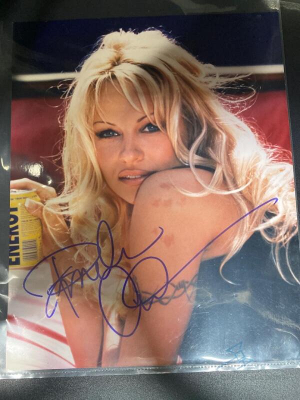 Pamela Anderson Lee signed photo