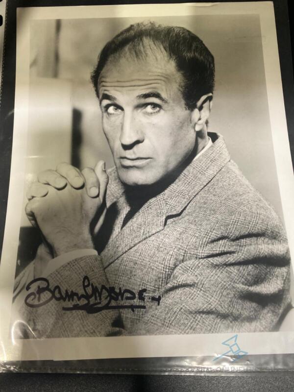 The Fugitive Barry Morse signed photo